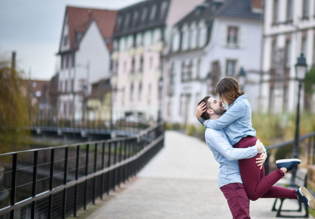 Couple jeux enfants Colmar - Valentine-Poulain valser