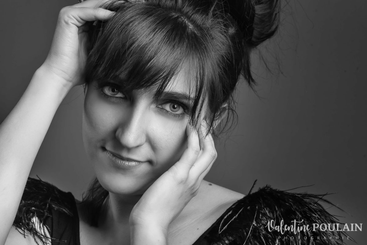 Shooting portrait studio Anais zoom - Valentine Poulain