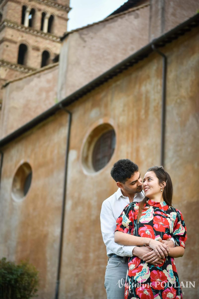 Shooting couple demande mariage Rome vertical