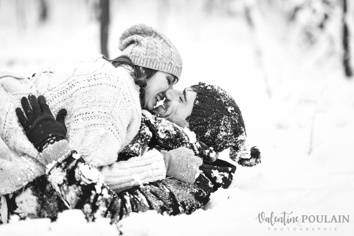 Shooting couple fun neige - Valentine Poulain