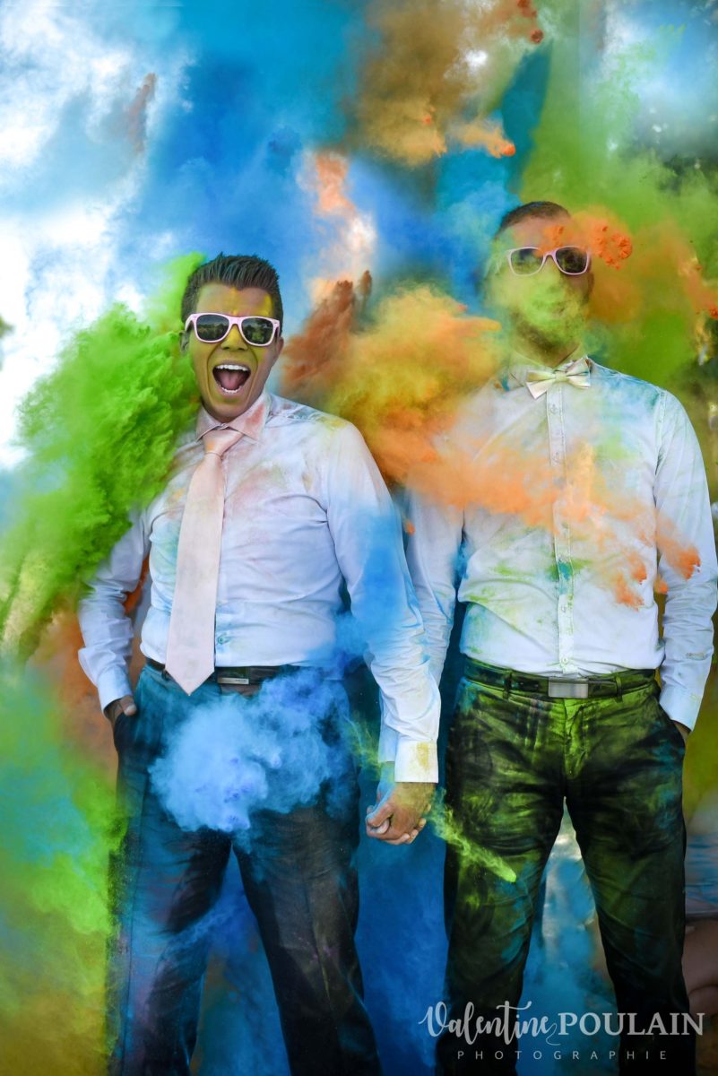 Il et il mariage couple homosexuel fleurs