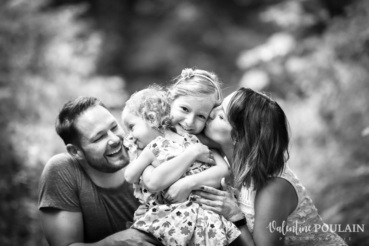 Shooting famille quel âge - Valentine Poulain n et b