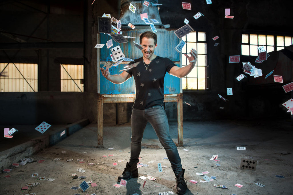 Shooting Eric Borner magie illusionniste - Valentine Poulain