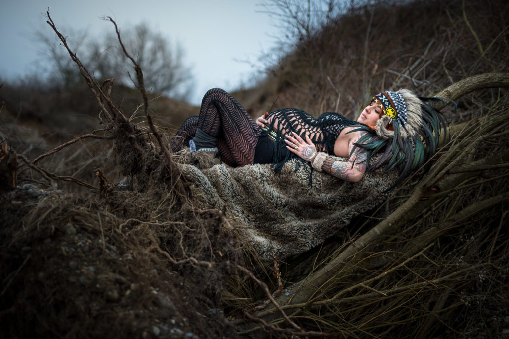 Shooting grossesse arbre burning man