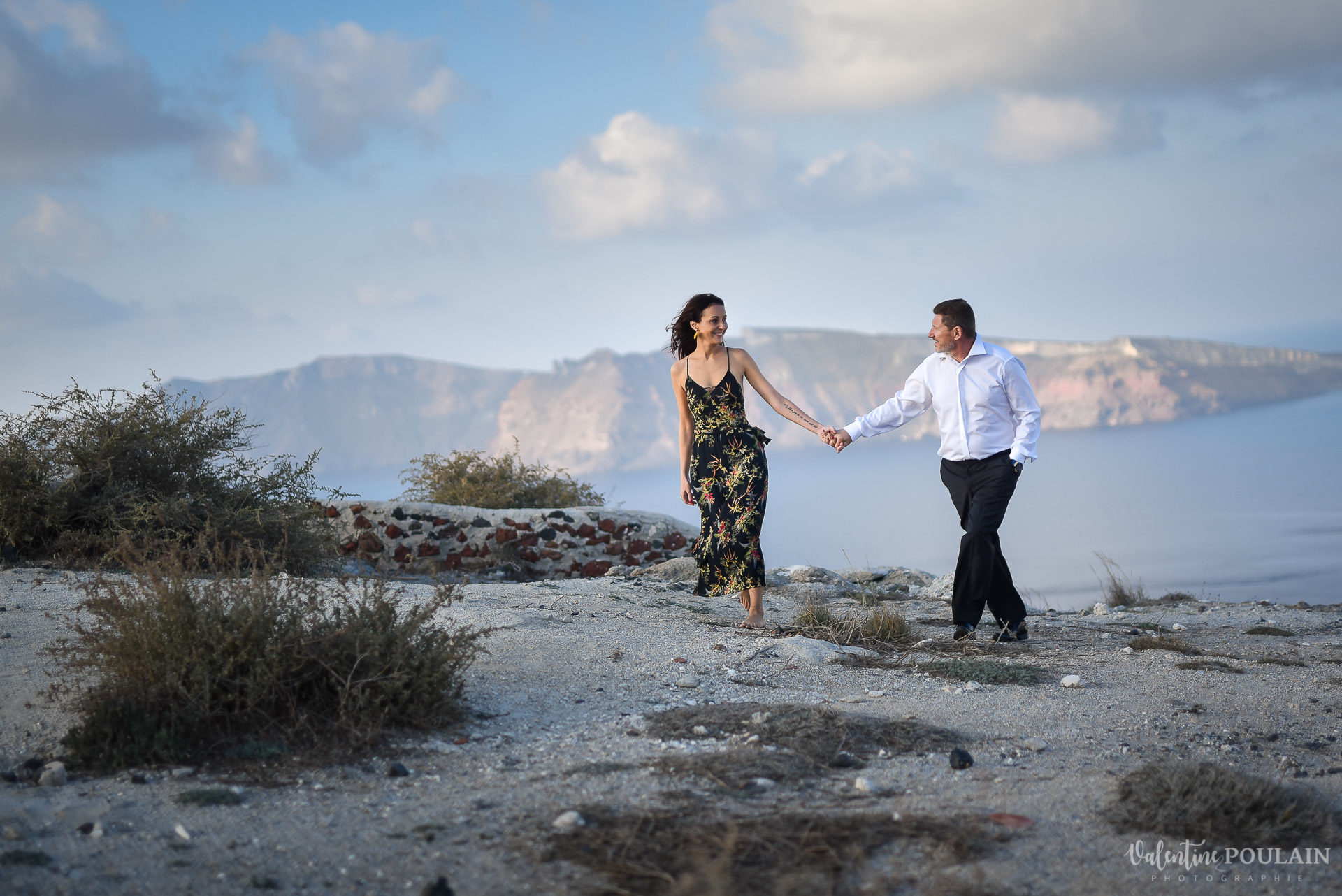 Shooting photo day after Santorin - Valentine Poulain pieds nus
