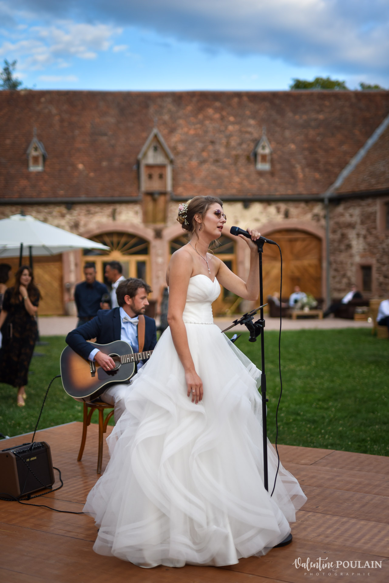 Se marier en exterieur - Château Thanvillé Valentine Poulain chanteuse