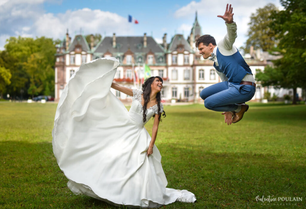 Saut fun mariage au château